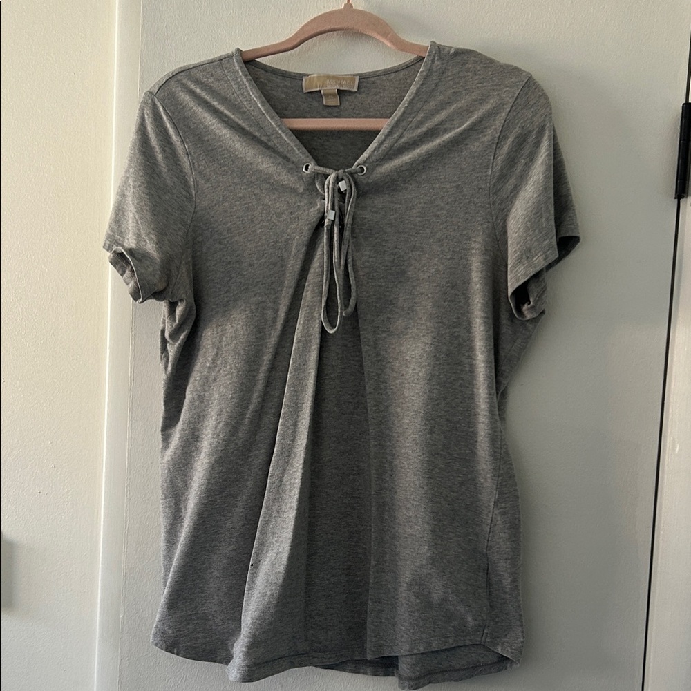 🌷3 items for $30🌷▪️ MICHAEL KORS ▪️Lace Up Top